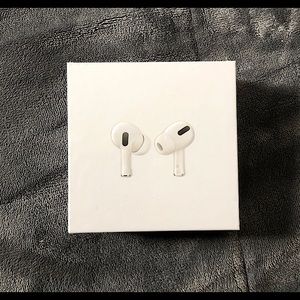 AirPods